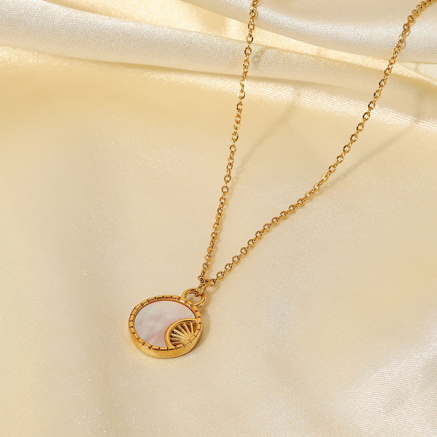 Sunbeam Pendant