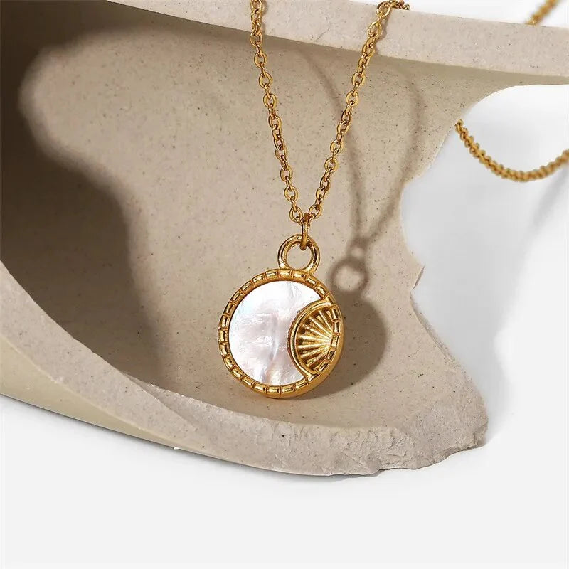 Sunbeam Pendant