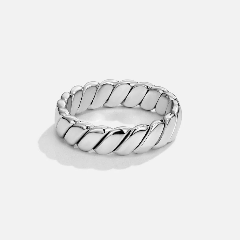 Horn Thread Ring