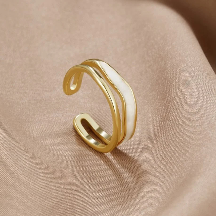 White Stone Glazed Ring