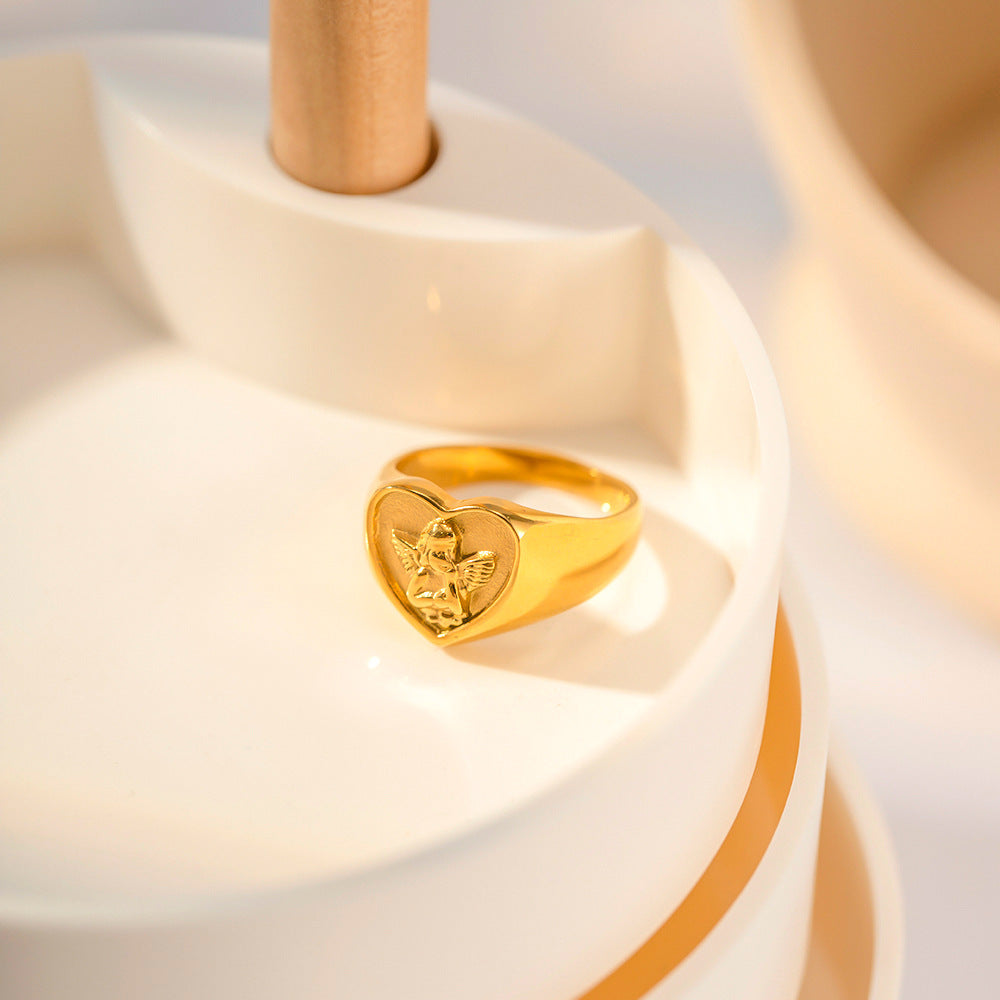 Fashion European And American Style Elegant Heart Ring