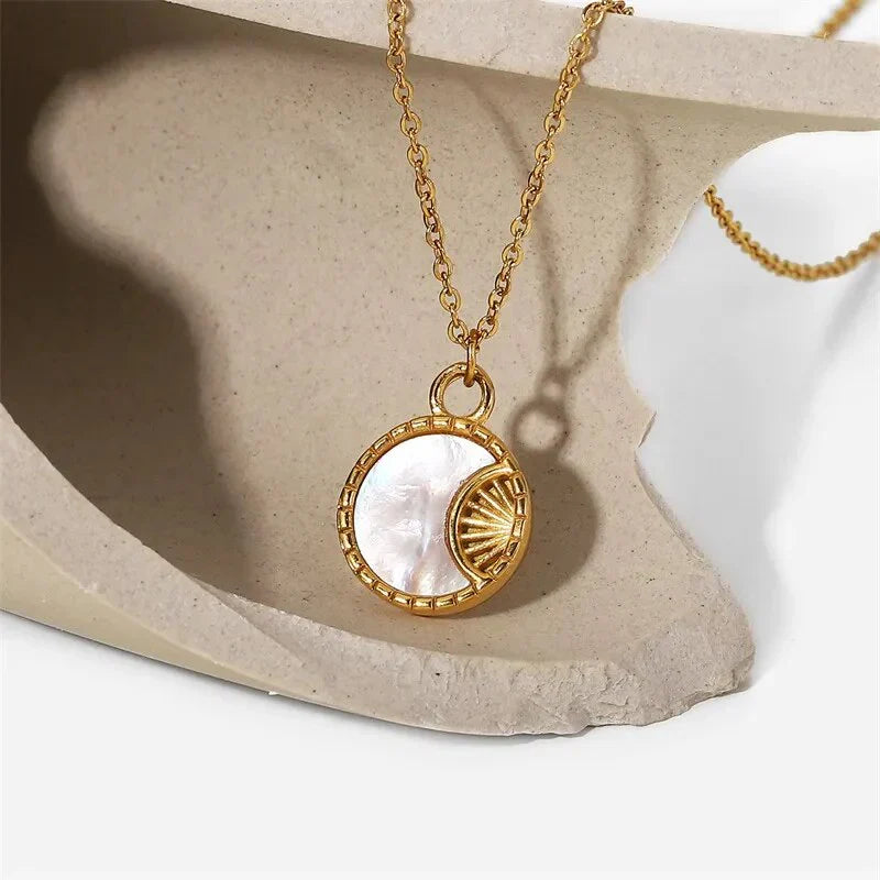 Sunbeam Pendant