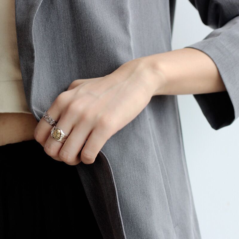 Fashion Graceful Personality New Vintage Ring